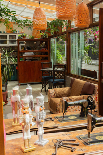 Food & Drinks 5, Hotel De Mi Pueblo, Baños