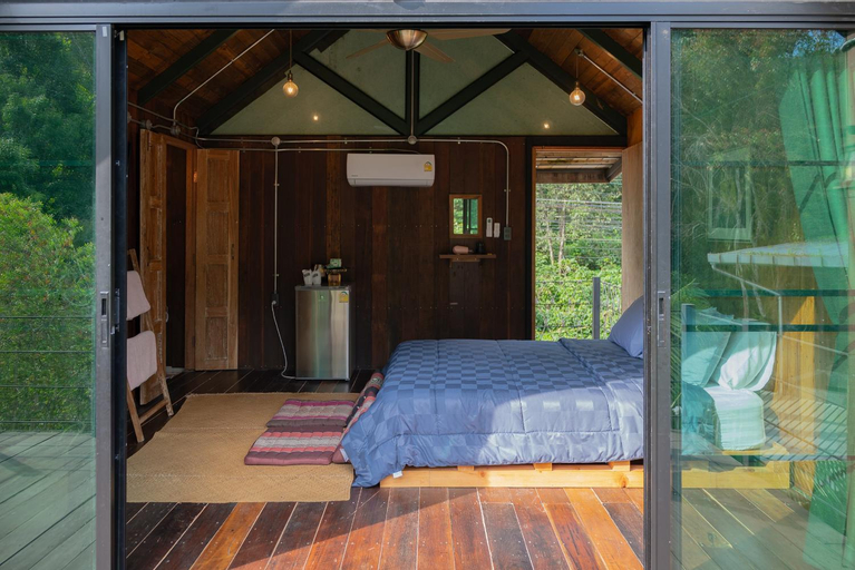 Bedroom 28