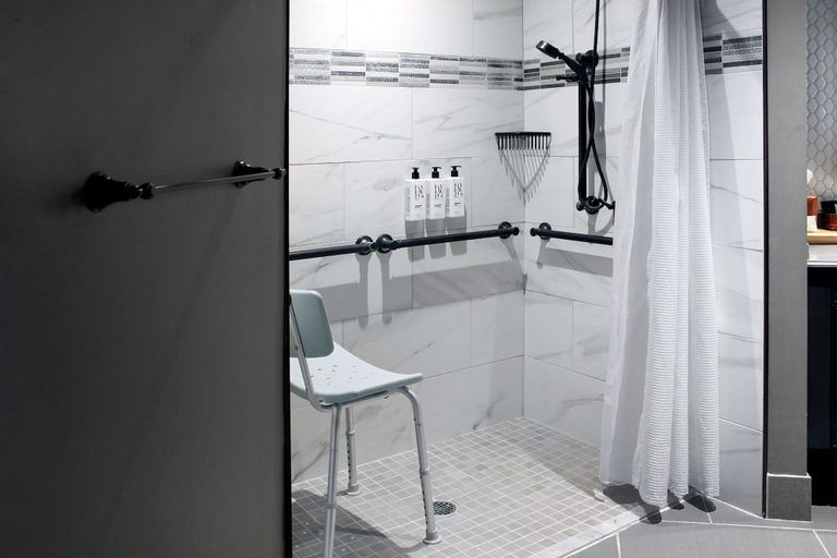 Bathroom 5, The Barfield, Autograph Collection, Potter