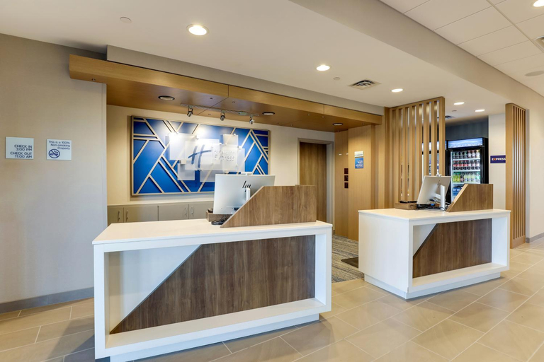 Public Area, Holiday Inn Express HOLLY SPRINGS - RALEIGH AREA by IHG, Wake