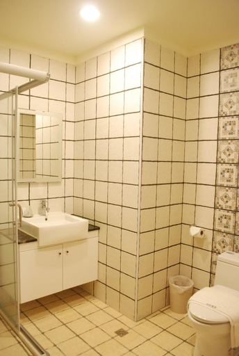 Bathroom 2, pisces, Pingtung