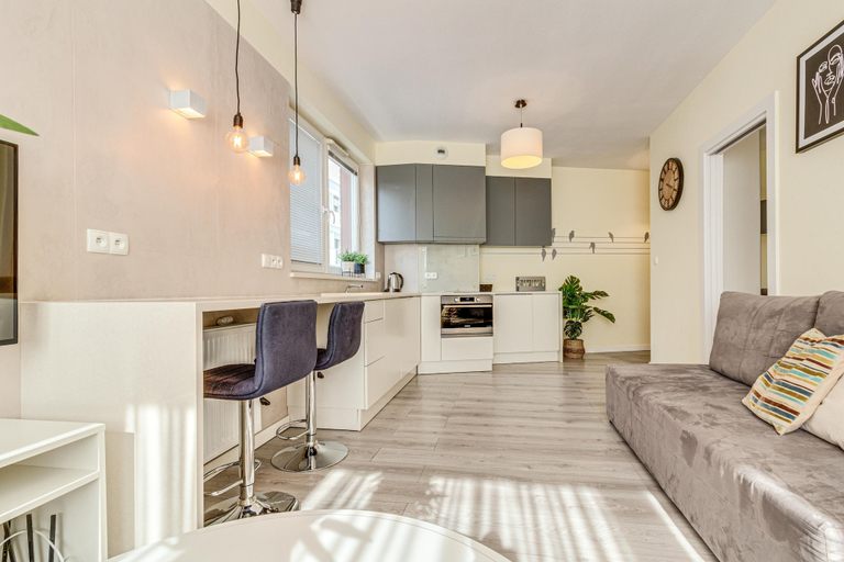 Others 5, RentPlanet - Wszystkich Świętych, Środa Śląska