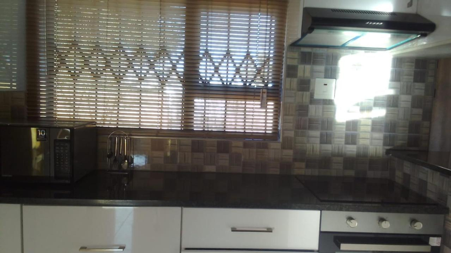 Others 4, The glory house, Ekurhuleni