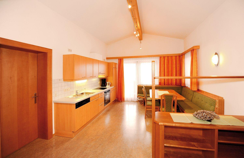 Others 5, Appartements Zwolferkogelblick, Zell am See