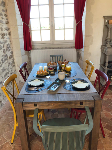Others 3, Chateau de la Garnison, Loire-Atlantique