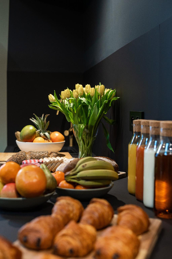 Food & Drinks 5, La Maison de Jean by Maison Bacou, Aude