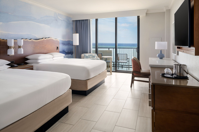 Bedroom 3, Fort Lauderdale Marriott Harbor Beach Resort & Spa, Broward