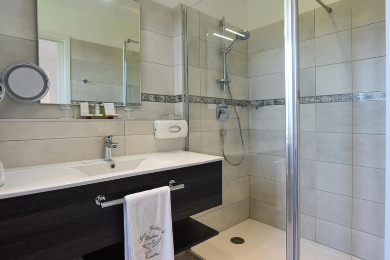 Bathroom 1