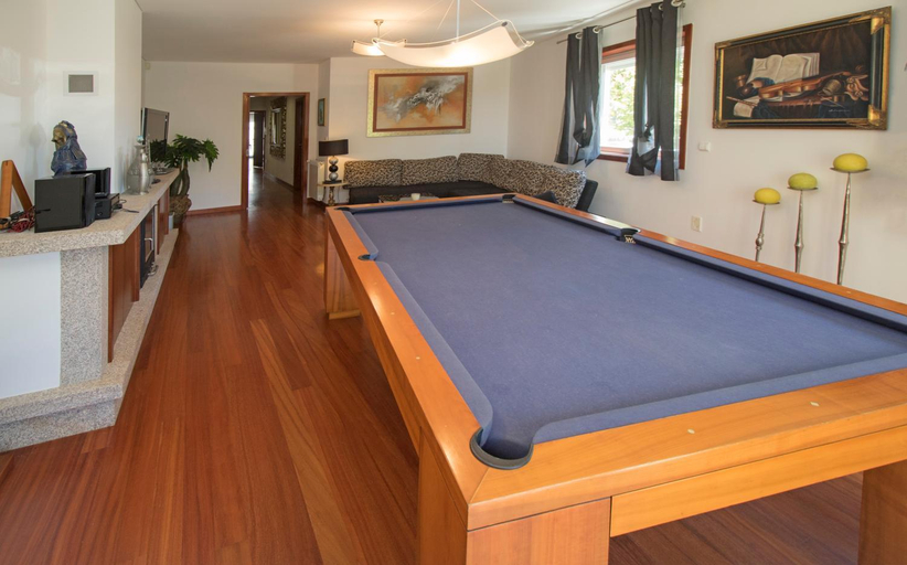 Others 5, RIVERZENHOUSE, Esposende