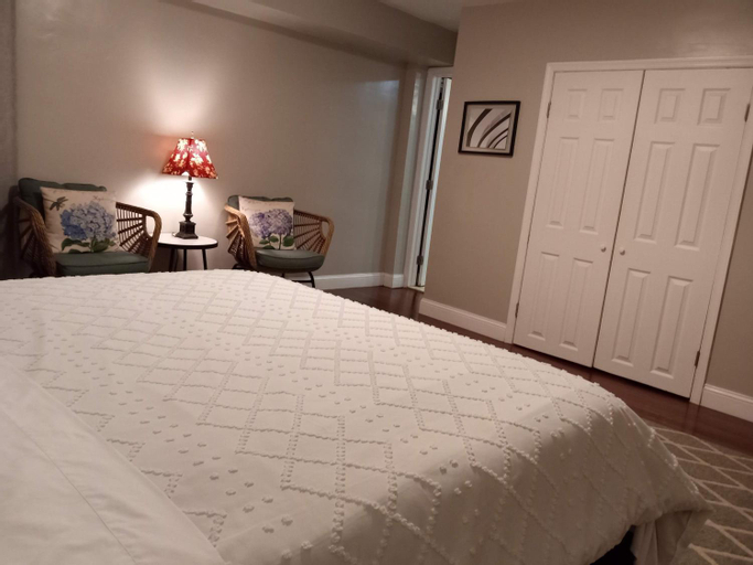 Bedroom 6