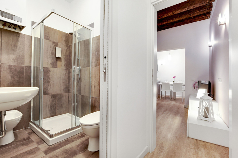 Bathroom 4, Botteri Palace Apartments by Wonderful Italy, Venezia