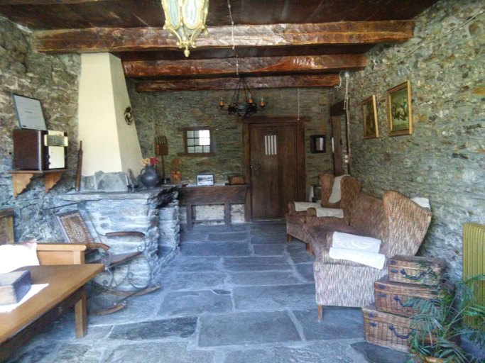 Lobby, Casa Colason, Asturias