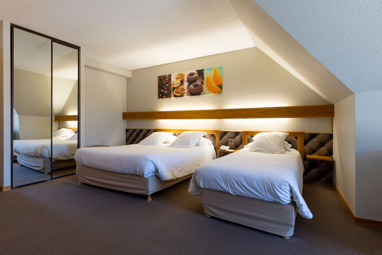 Bedroom 3, Best Western Le Relais de Laguiole Hotel & Spa, Aveyron