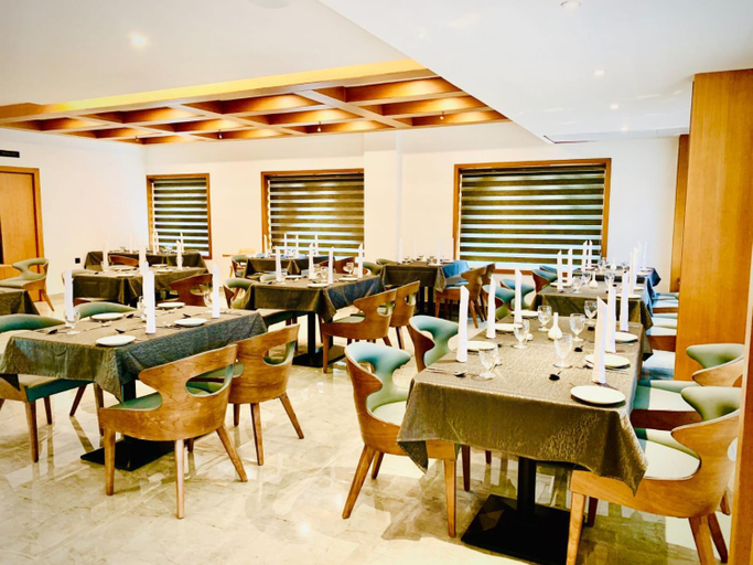 Food & Drinks 2, MothiMahal Residency Thrissur, Thrissur