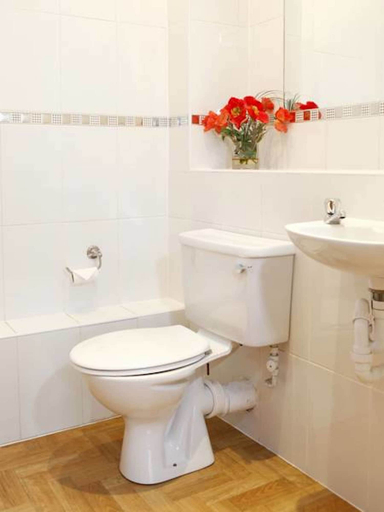 Bathroom 5, Abbotsford Guest House, Edinburgh