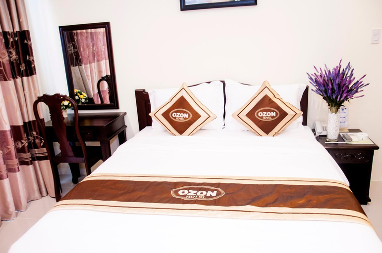 Bedroom 3, Ozon Hotel, Năm Căn
