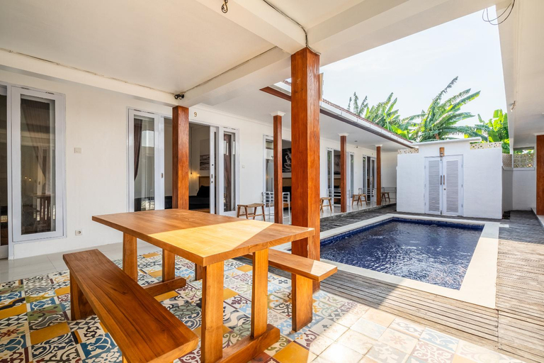 Others 5, Lumturi House - Centrally Located, Badung