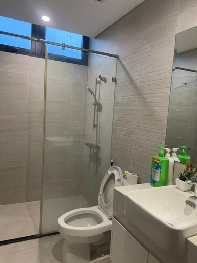 Bathroom 3, BOM HOMES -VINHOMES SKYLAKE- 1BR- NEAR KEANGNAM, Từ Liêm