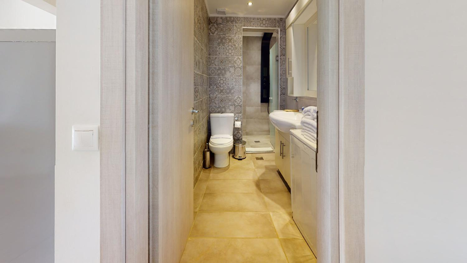 Bathroom 4, Acrotel Athena Villas, Central Macedonia
