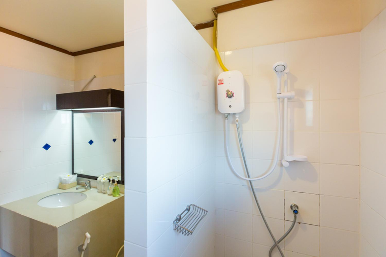 Bathroom 3, Sunrise Resort Haad Rin Beach Koh Phangan, Ko Phangan