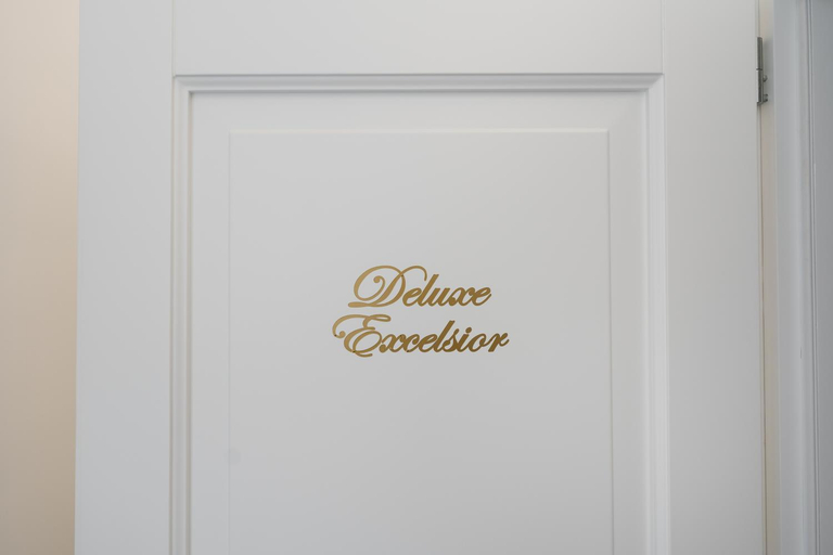 Others 5, Deluxe Suites, Napoli