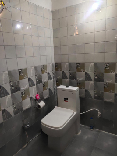 Bathroom 6