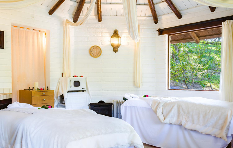 Bedroom 3, Sierra Lago Resort & Spa, Mascota