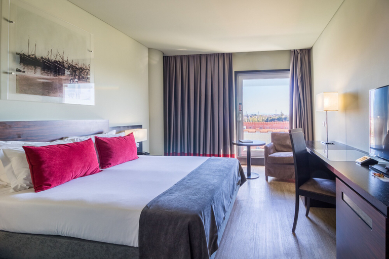 Bedroom 3, Melia Ria Hotel & Spa, Aveiro