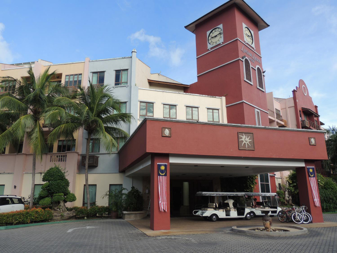 Exterior & Views