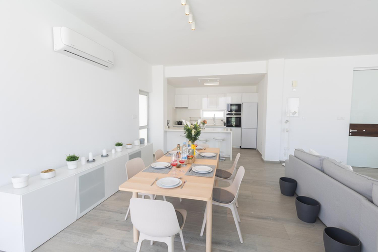 Food & Drinks, Protaras Olivine Villa Ol9