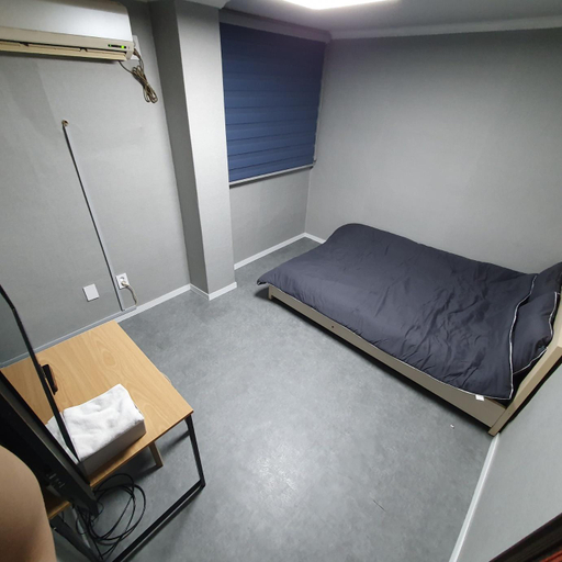 Others 5, Seven Hostel, Seodaemun