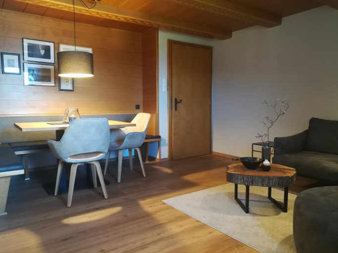 Others 2, Huber - Das Tiroler B&B, Innsbruck Land