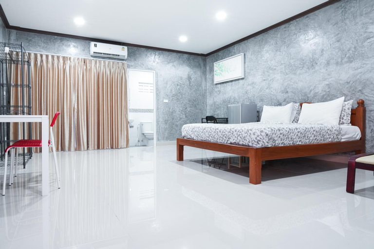 Bedroom 18