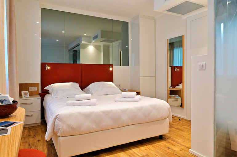 Bedroom 2, Hôtel Saint Roch, Haute-Corse