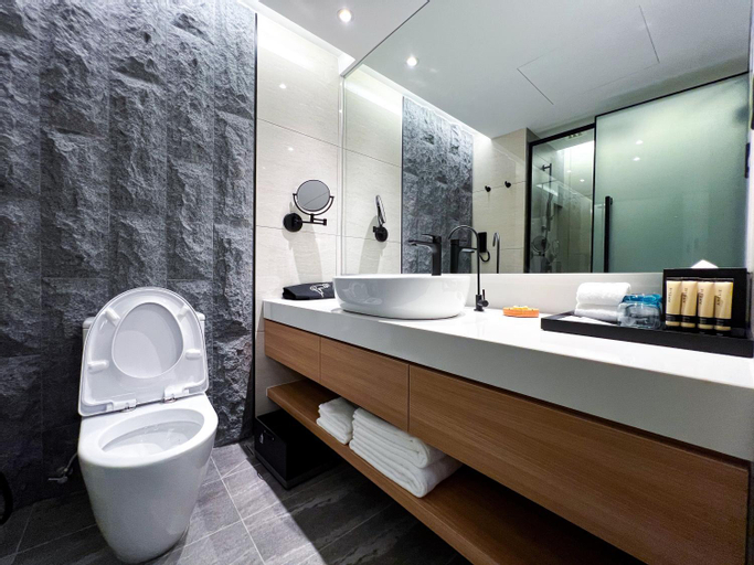 Bathroom 21