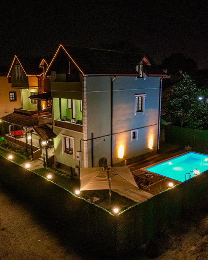 Others 2, Villa Five Star, Izmit