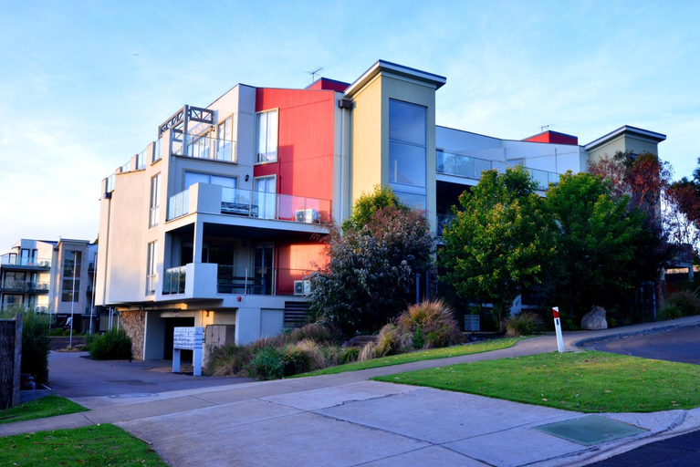 Exterior & Views 1, Phillip Island Towers, Bass Coast  - Phillip Is.