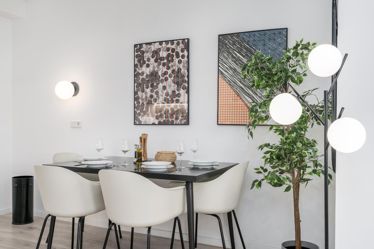 Dining Room 16