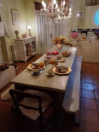 Food & Drinks 4, Chambre d hote Lavande "Au fond du jardin", Vaucluse
