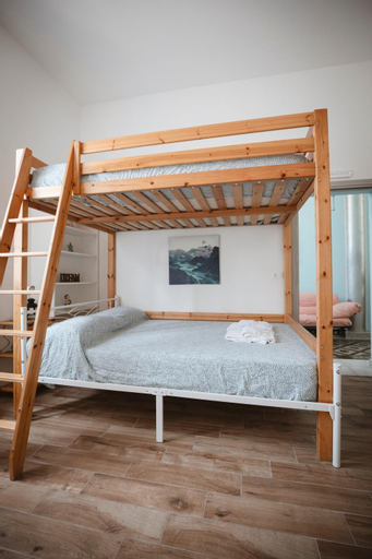 Bedroom 29
