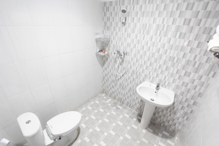 Bathroom 5