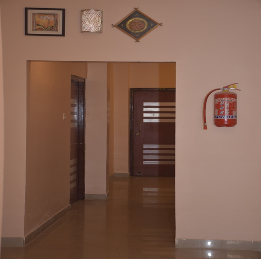 Others, Hotel ANXX, Khordha