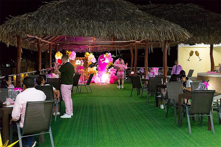 Food & Drinks 3, Hotel Restaurante Alto Mar C.A., Vargas