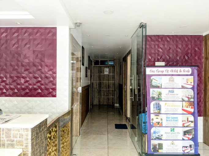 Public Area 2, Hotel Feathers, Ernakulam