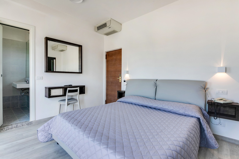 Bedroom 4, Marittimo Riccione, Rimini