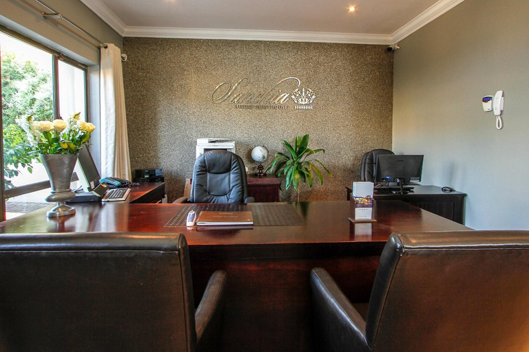 Public Area 5, Sanchia Luxury Guesthouse, eThekwini