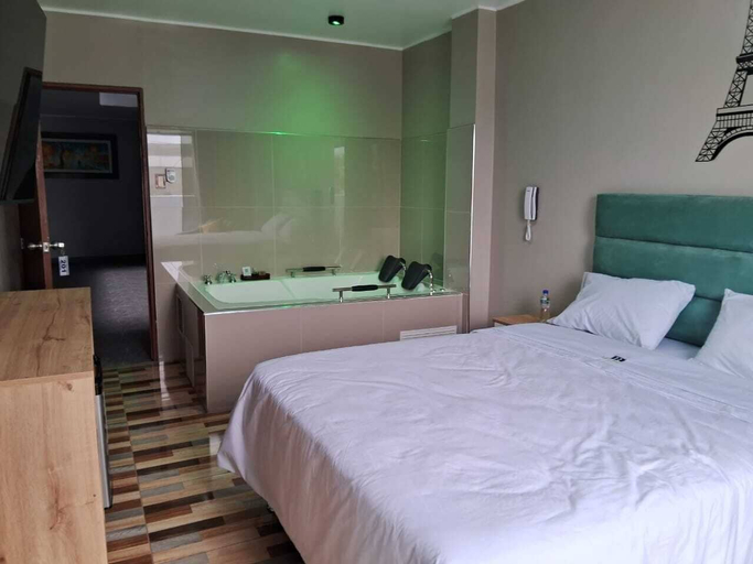 Bedroom 2, BLISS INN, Callao