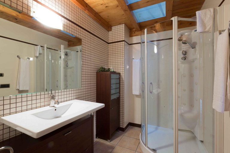 Bathroom 2, Complejo Rural Turimaestrat, Castellón