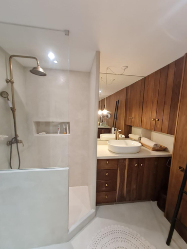 Bathroom 3, Villa Gloria, Morbihan