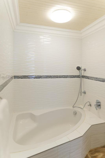 Bathroom 5, Grand House Lodge And SPA Jeffreys Bay, Cacadu